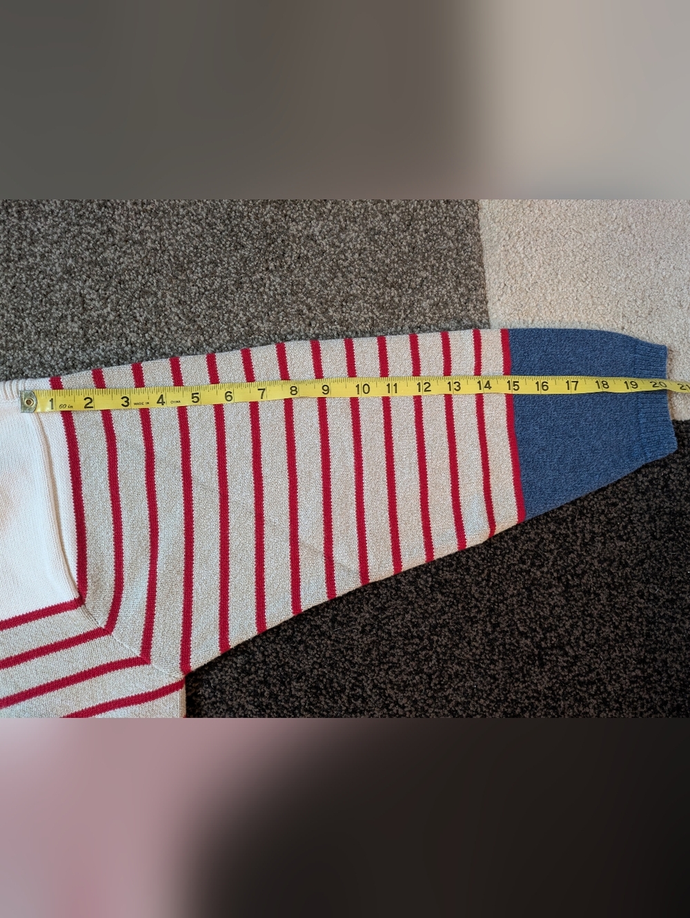 Striped Star Sweater - Picture 7 of 7